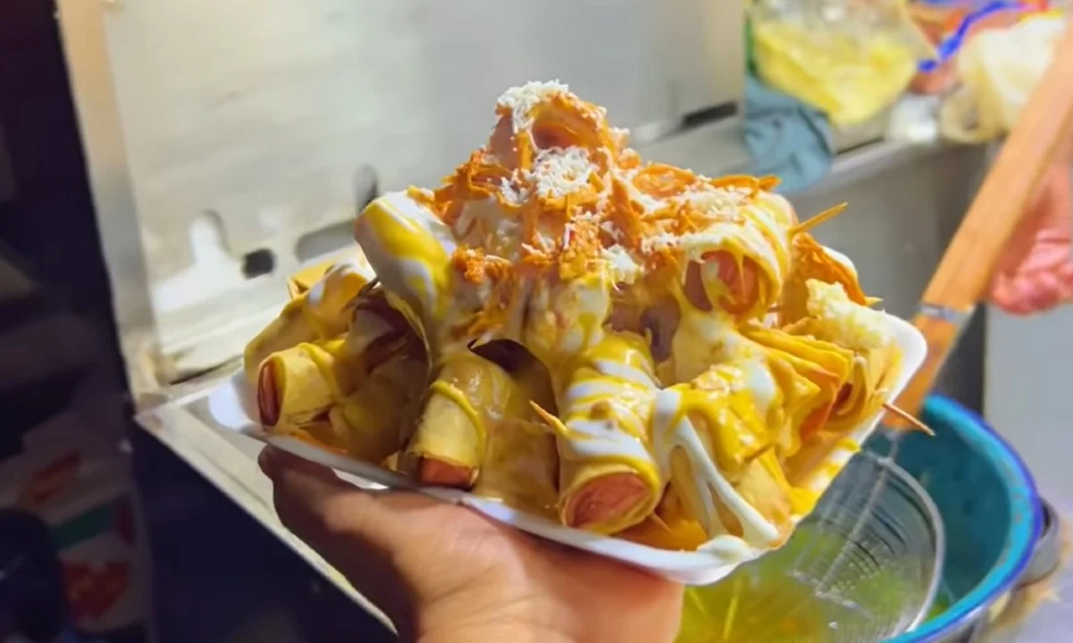 Salchitacos