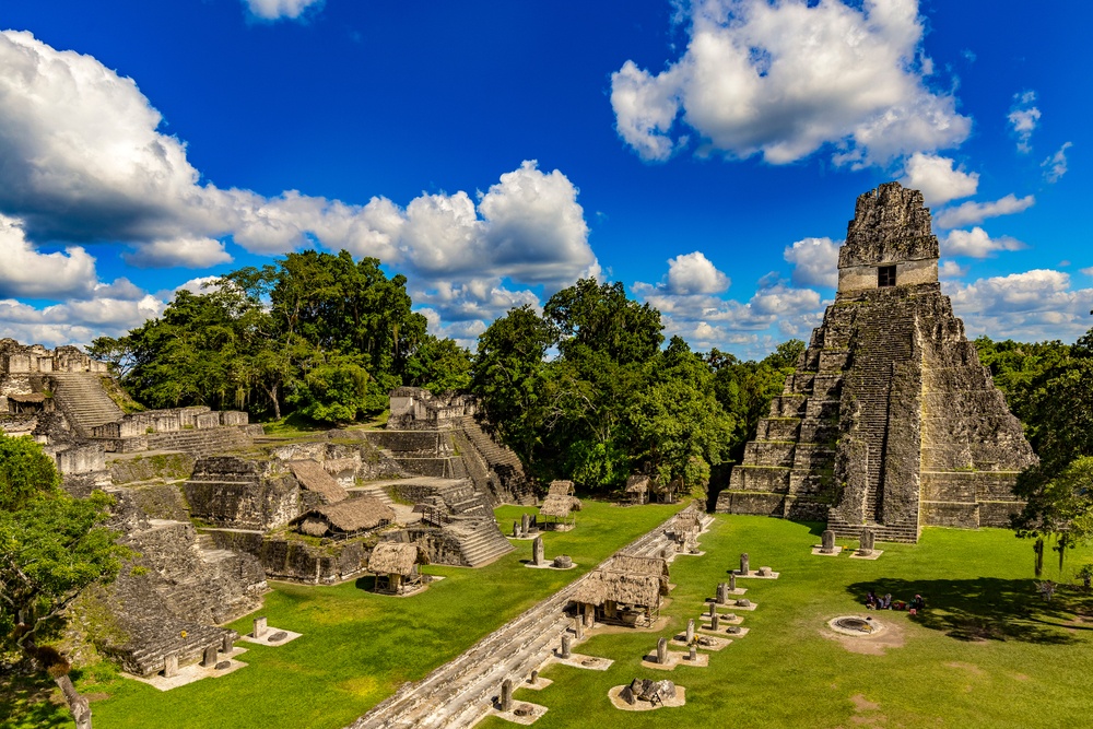 Tikal Yacimiento