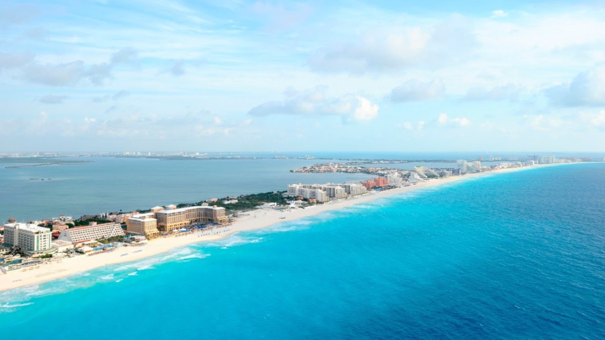 Cancún sus hoteles, aeropuerto y agencias premiados en World Travel Awards