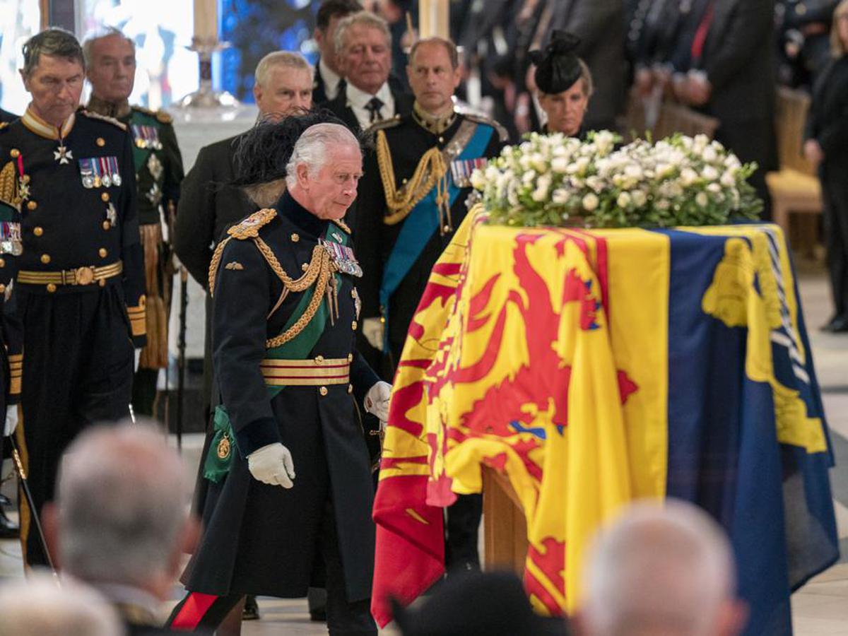 Isabel ii: ¿con qué joyas millonarias será enterrada la reina de inglaterra? La revista del sureste mx R3Mvlrjp3Fhrpkvb5Tvdbtfw7A