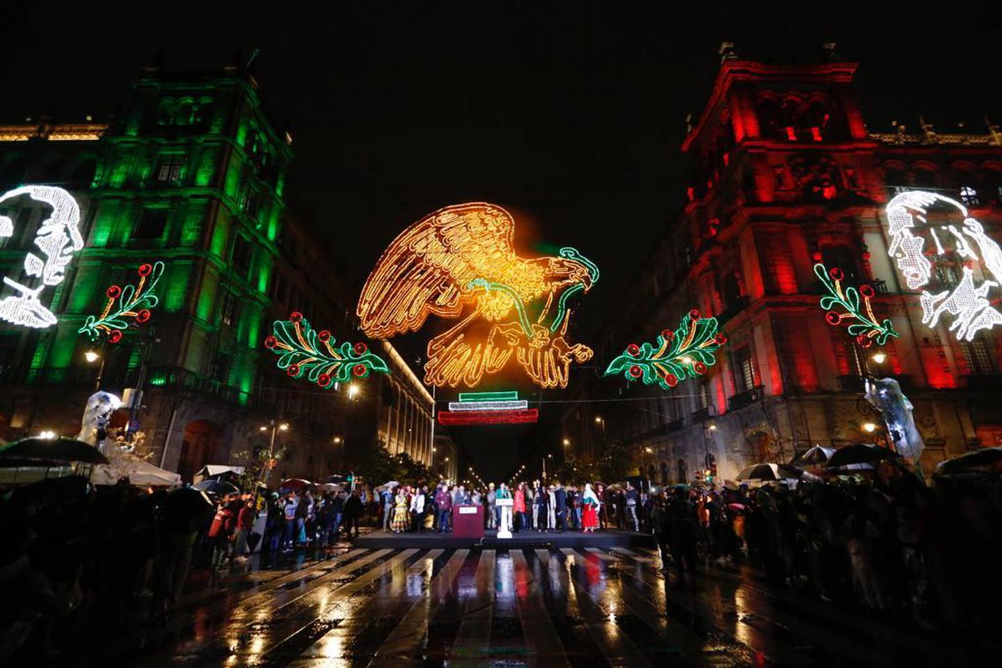Encnedido Cdmx Zocalo