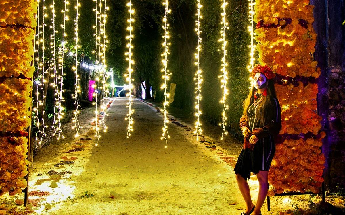 Las Estacas Dia De Muertos