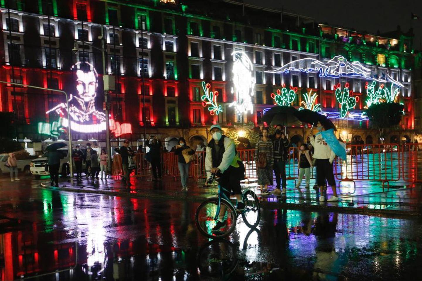 Luces Zocalo