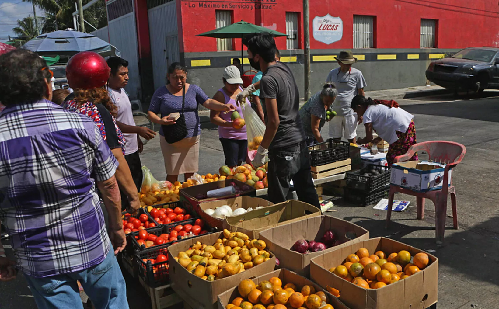 Alimentos no van a bajar de precio en los próximos meses: empresarios