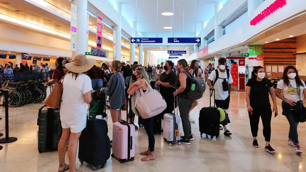 Aeropuerto Cancun 2.Jpg