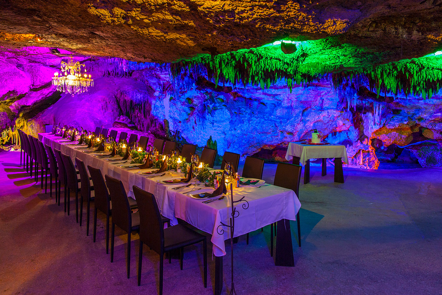 Descubre estos restaurantes escondidos dentro de tesoros naturales de méxico la revista del sureste mx Alux2 Bg