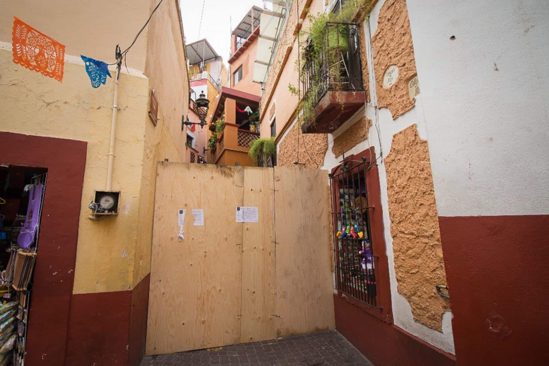 Tras conflicto, clausuran el famoso callejón del beso en guanajuato la revista del sureste mx Clausura Callejon Del Beso
