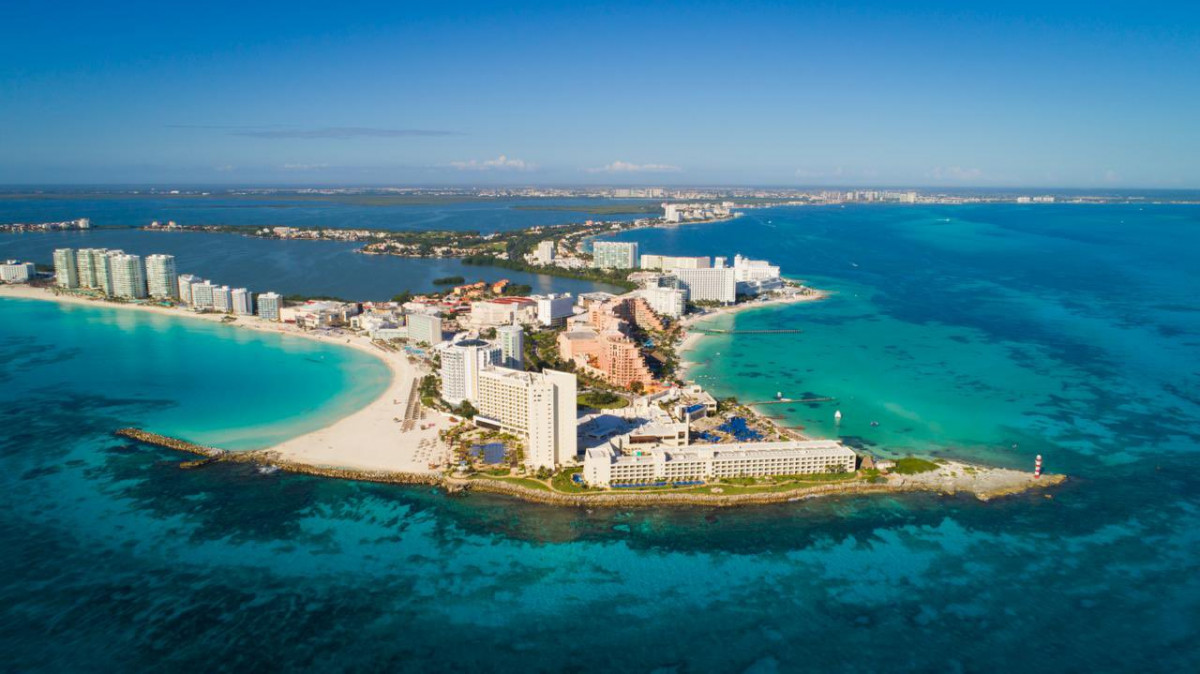 L 192443 Cancun 004