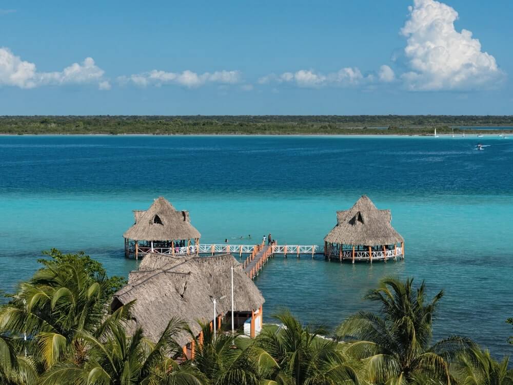Playas perfectas para visitar antes de que termine el 2022 la revista del sureste mx Bacalar Laguna