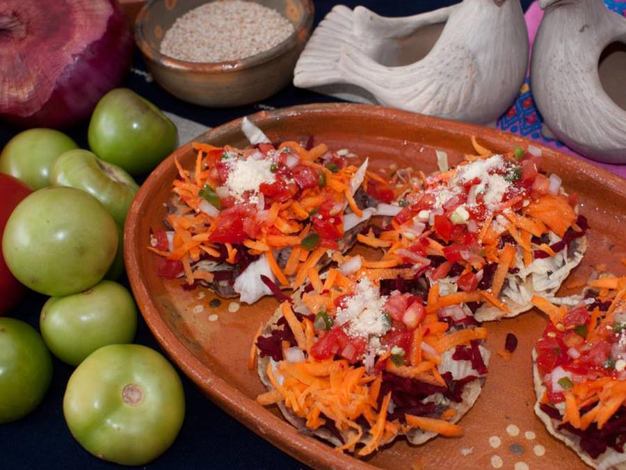 Platillos típicos de chiapas que deberías probar en tu próxima visita la revista del sureste mx Chalupas Coletas Platillo Chiapaneco