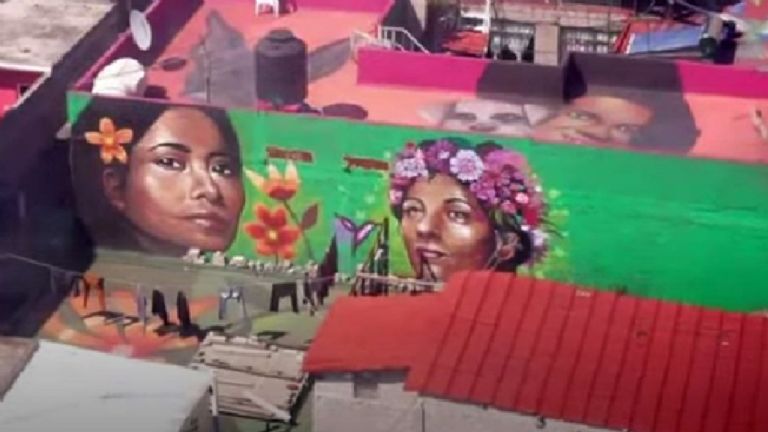 Yalitza aparicio muestra la ruta de los murales en cablebús y se sorprende con este detalle la revista del sureste mx Yalitza Aparicio