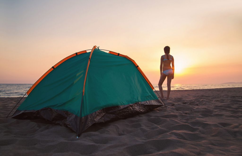 Conoce las mejores playas en México para acampar junto al mar