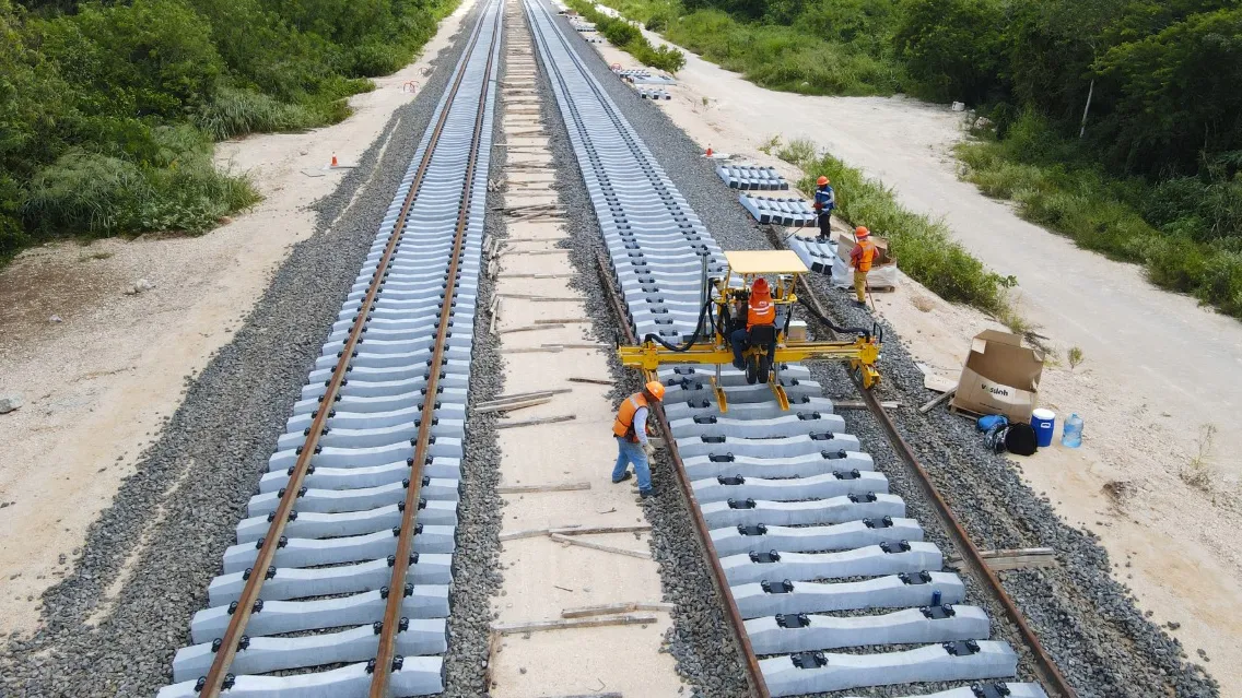 construccion del tren maya