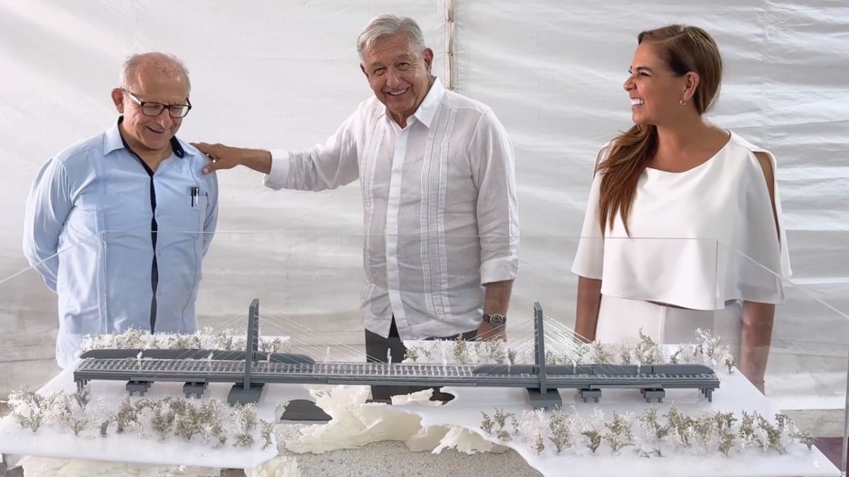 Amlo Puente Tulum Cancun