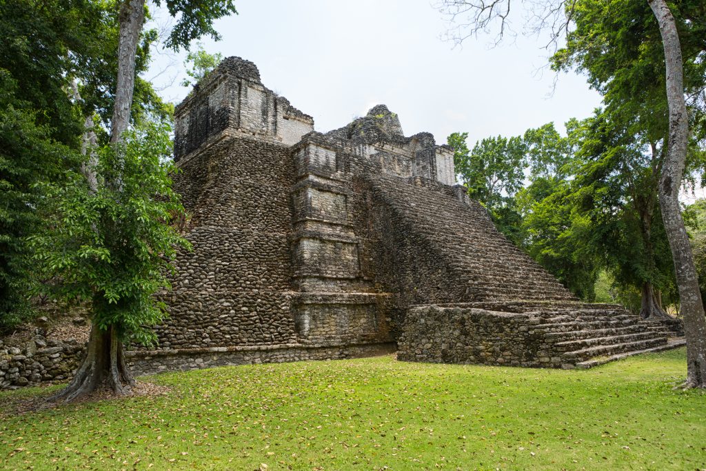 Descubre estas zonas arqueológicas desconocidas en méxico que vale la pena explorar la revista del sureste mx Dzibanche 1024X683 1