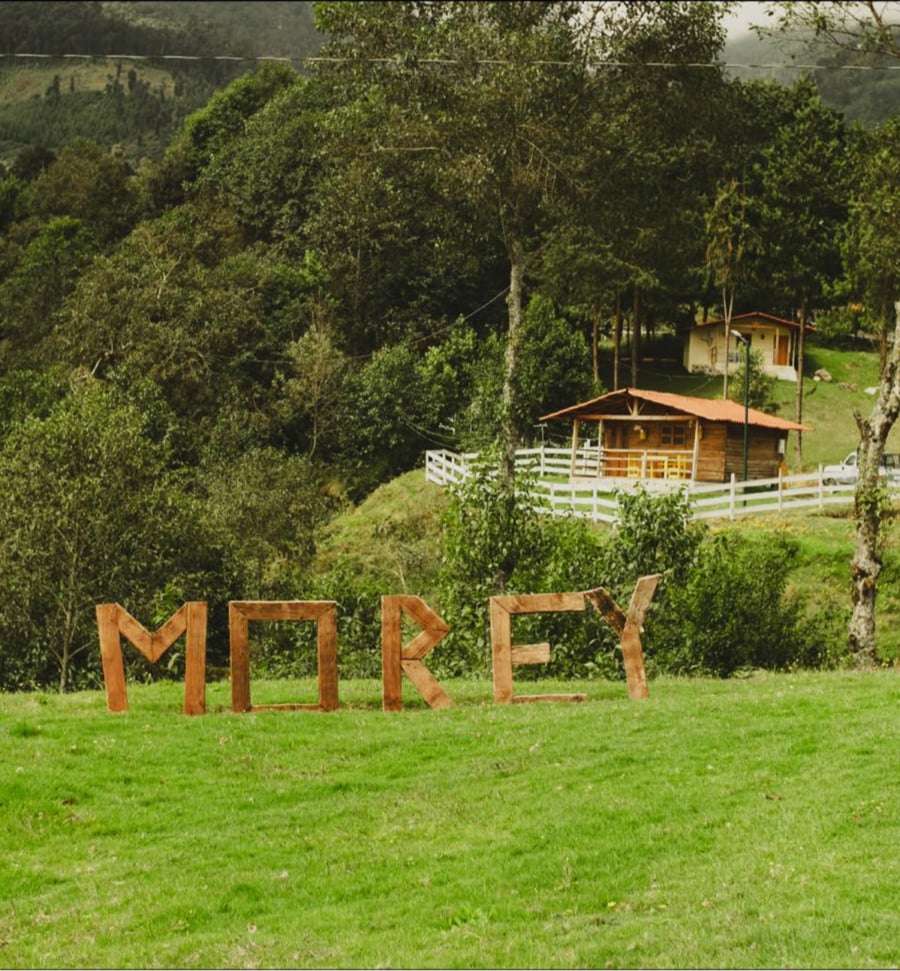 Morey Nombre Y Cabana 1200 900X971 1