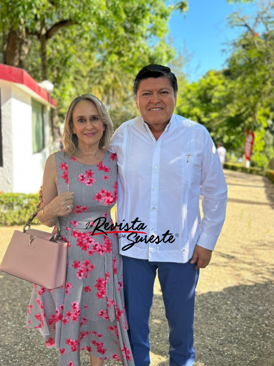 Asisten personalidades y padres de familia de las representantes a la presentación a medios la revista del sureste mx 1