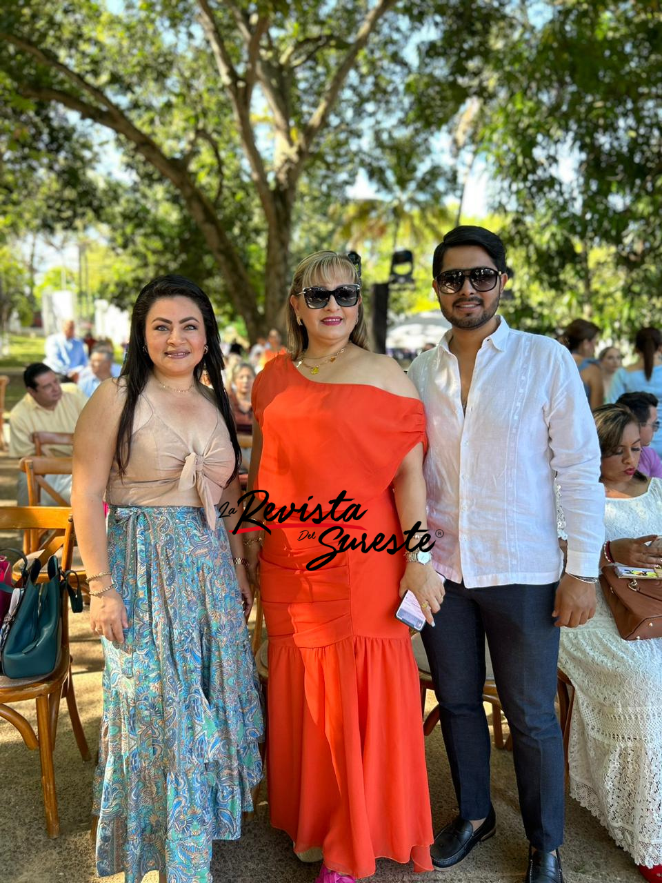 Asisten personalidades y padres de familia de las representantes a la presentación a medios la revista del sureste mx 6