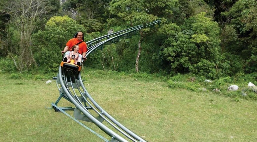 Lugares en tendencia para festejar tu cumpleaños en marzo, según freddy travel la revista del sureste mx Tobogan