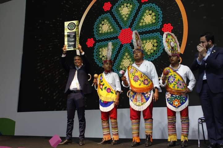 Entregan premios de la revista méxico desconocido a estados ganadores la revista del sureste mx Premios3