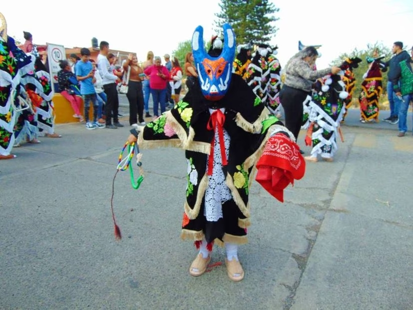 5 tradiciones curiosas de semana santa en méxico la revista del sureste mx Pajacuaran 1