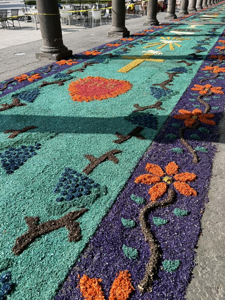 Lugares para admirar tapetes monumentales de aserrín este viernes santo en puebla la revista del sureste mx Tapetes