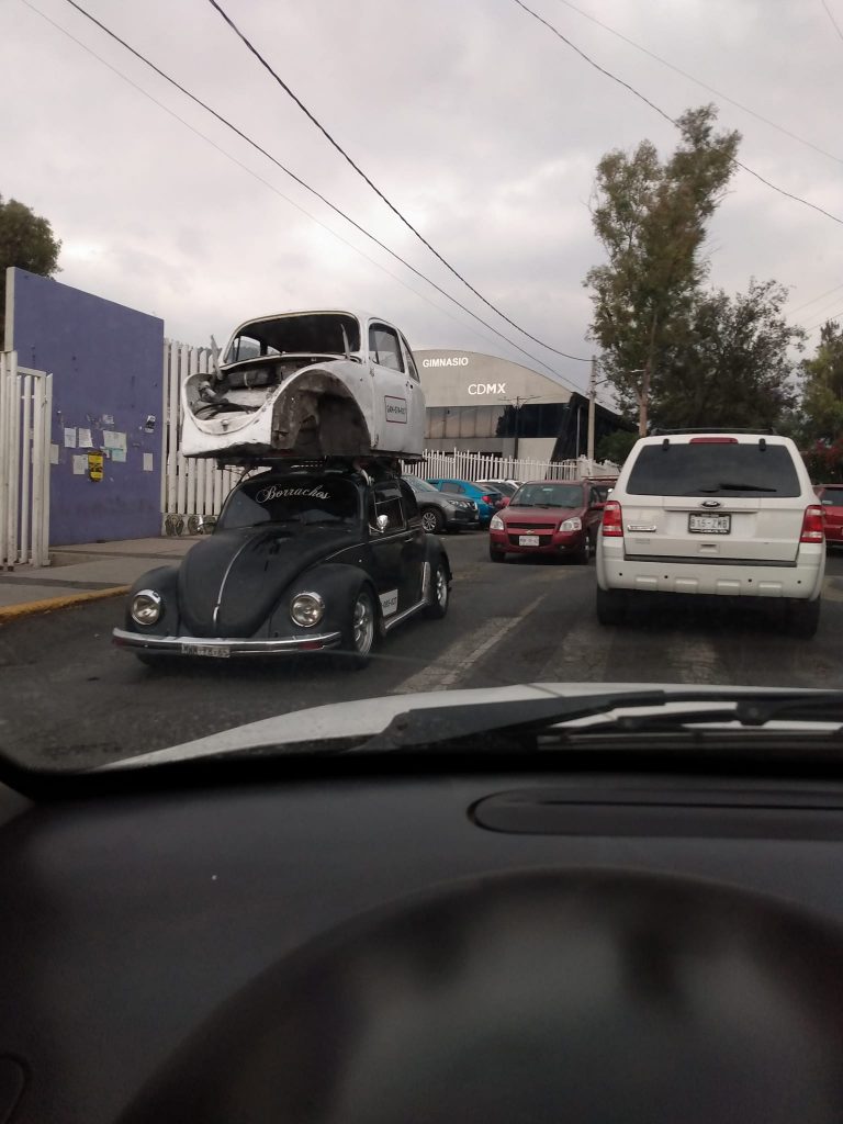 Vochotepec: el barrio de la cdmx que vibra alto con miles de vochos en la cima del cerro la revista del sureste mx Vochotepec Barrio