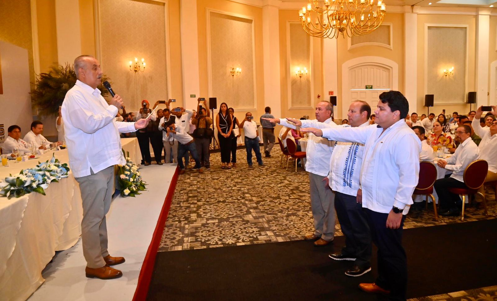 92E6443C 81C2 49E0 9999 98E1F86Fcde1