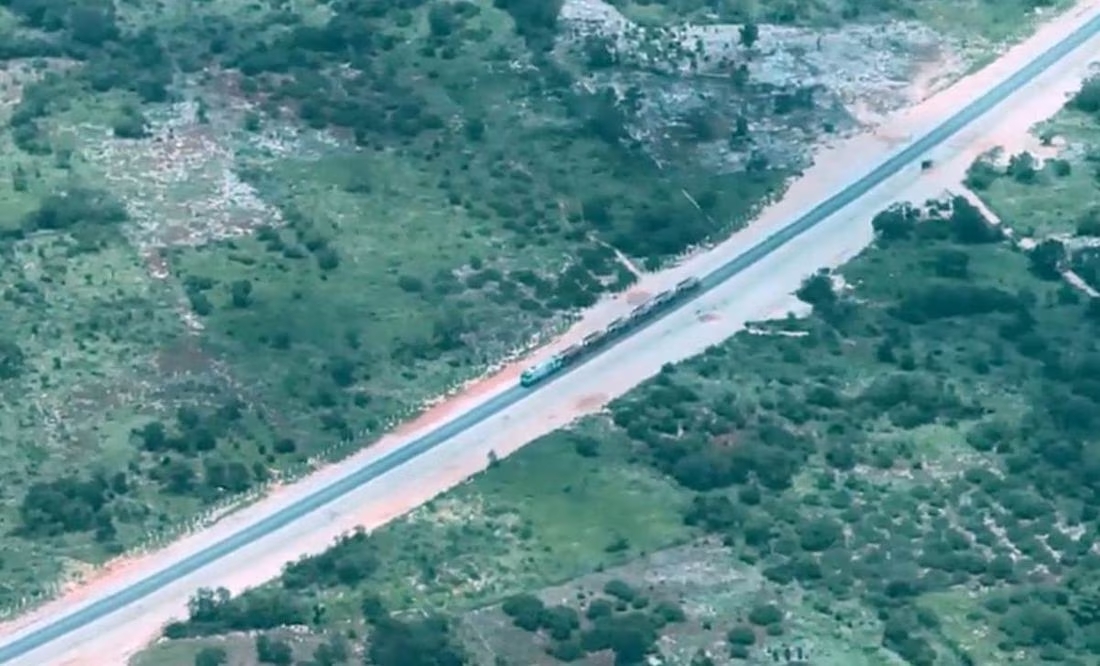 El Tren Maya ya está en movimiento; AMLO sube video de locomotora durante prueba