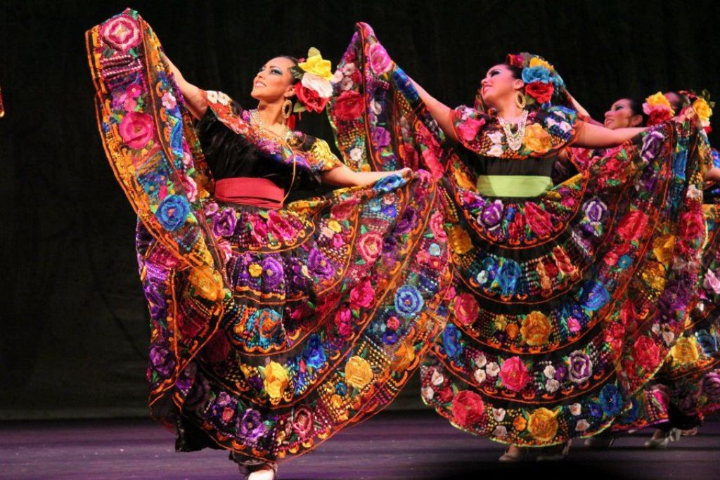 Mujeres chiapanecas celebran a lo grande su primer día de la chiapaneca la revista del sureste mx Dia De La Chiapaneca