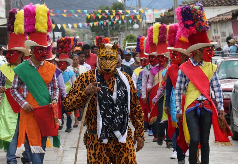 Celebra con Pasión y Color el Inicio del Carnaval 2024 en Juxtlahuaca, el Corazón Festivo de la Mixteca de Oaxaca