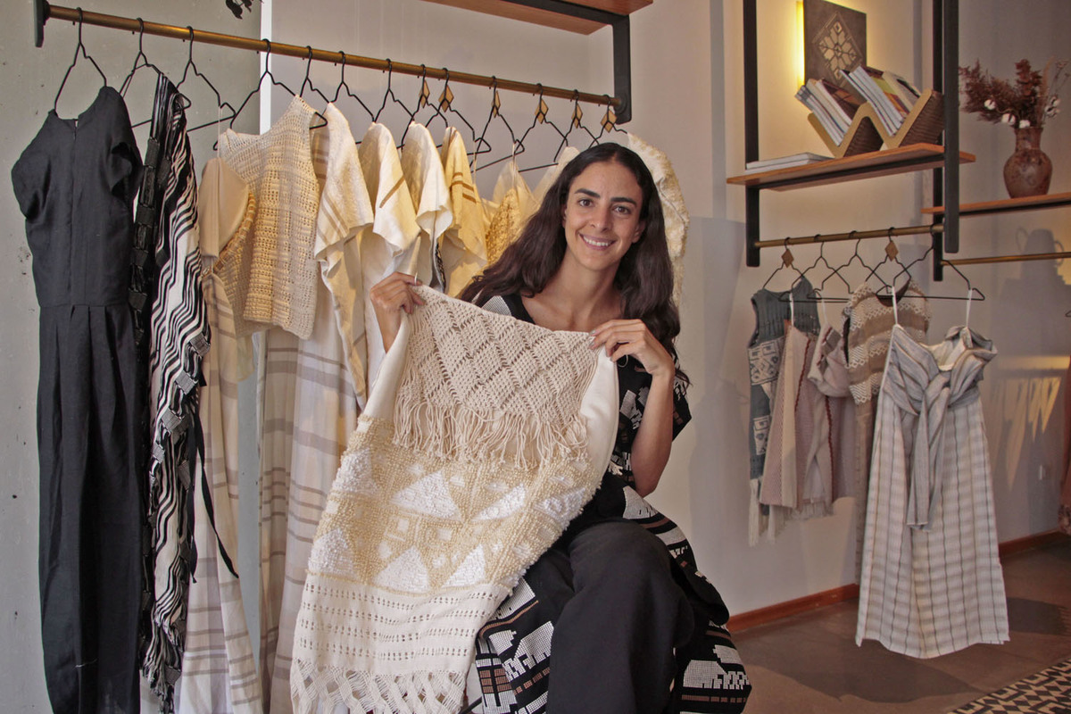 ¡Denisse Kuri: Transformando la moda y empoderando comunidades indígenas en México!