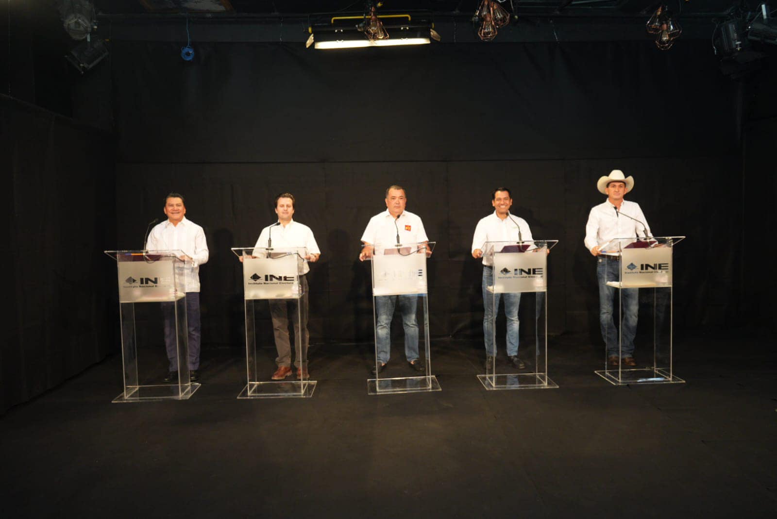 Debaten Candidatos Al Senado En Tabasco
