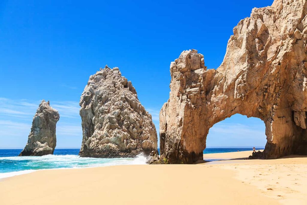 ¿listo para las vacaciones de verano? Descubre los destinos turísticos más populares de méxico según sectur la revista del sureste mx Cabo San Lucas Entre Desierto Y Mar