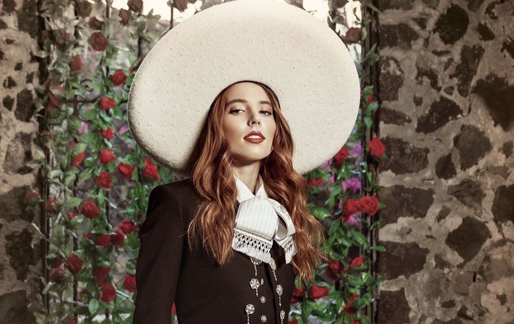 Majo Aguilar En El Teatro Del Pueblo Y Centro El Anfitrion De La Feria Tabasco