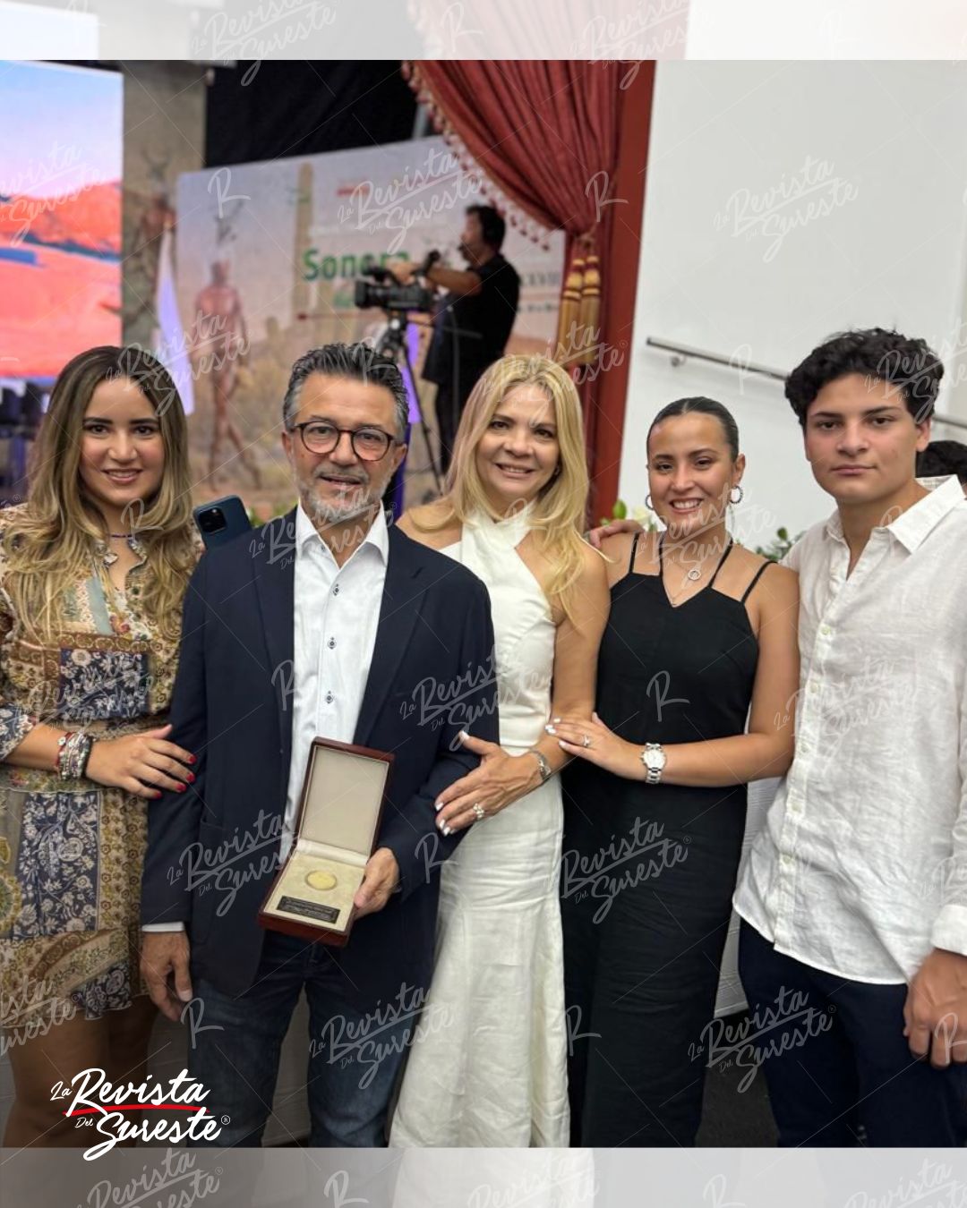 "Don Tino Pérez Recibe la Medalla Presidencial al Mérito Ganadero: Reconocimiento a una Trayectoria Ejemplar"