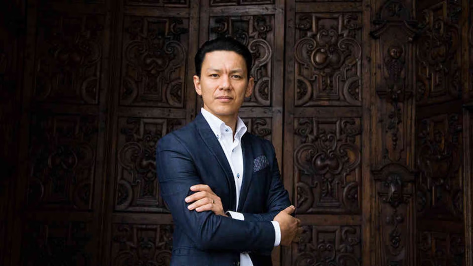 Yokoi Kenji: "El Caos es la Zona de Confort del Latino"