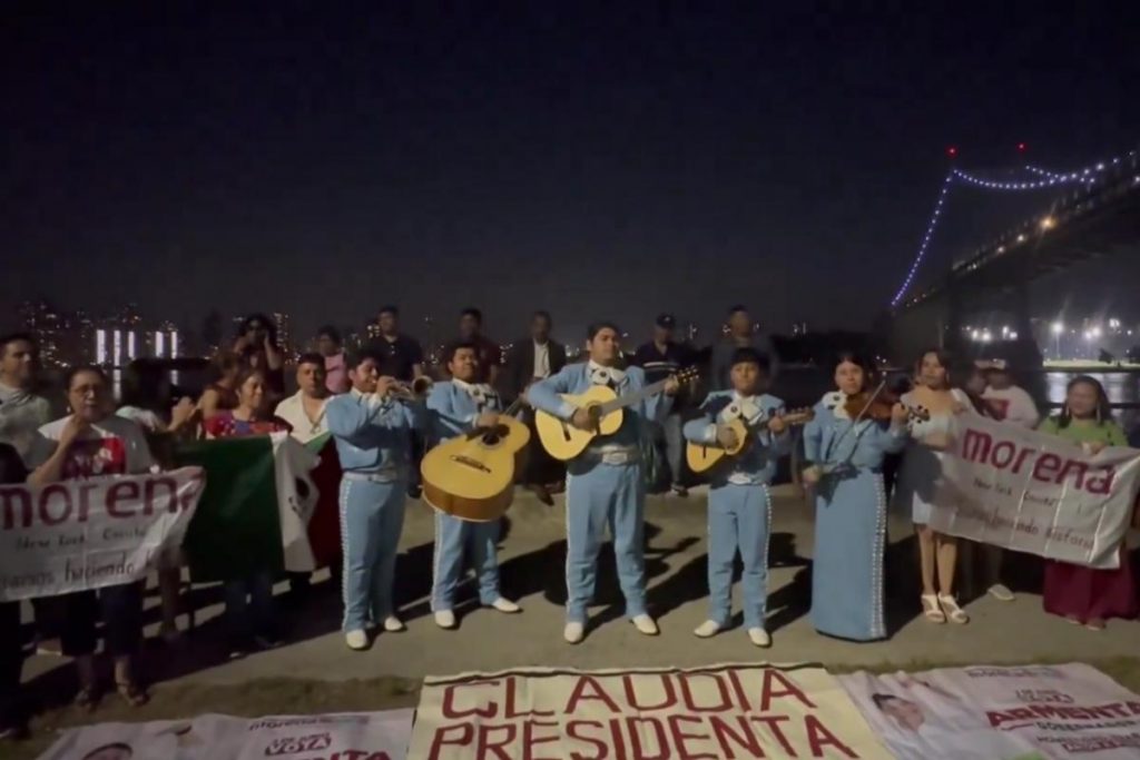 Nueva York Mariachi Le Canta ‘Las Mananitas A Claudia Sheinbaum Por Su Cumpleanos