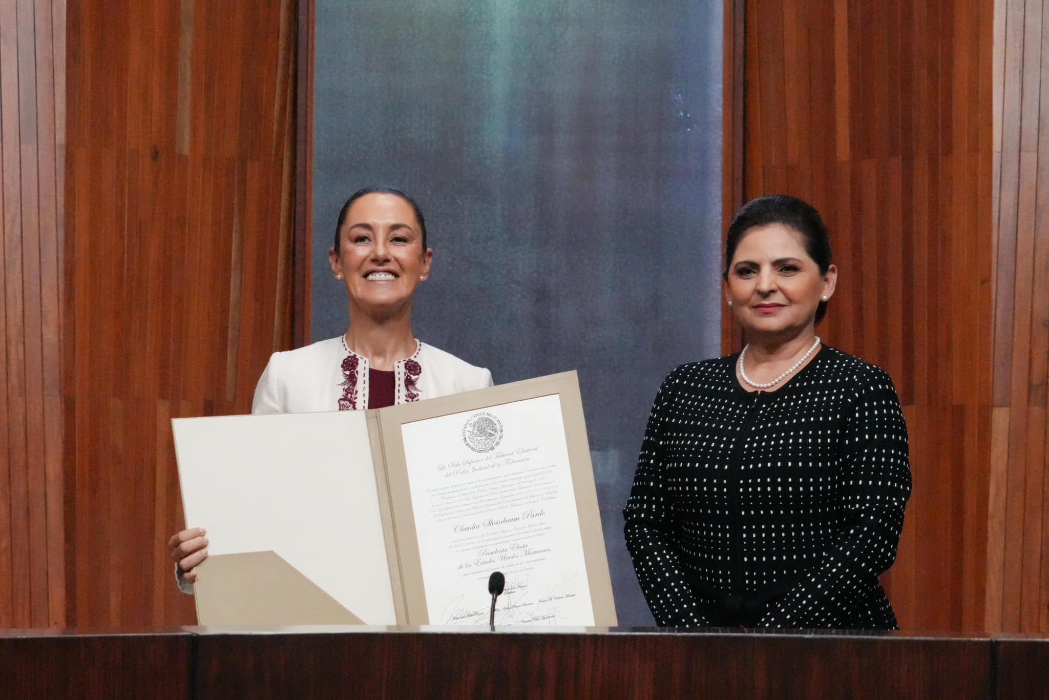 Claudia Sheinbaum recibe constancia como presidenta electa de México: Todo listo para la toma de posesión el 1 de octubre
