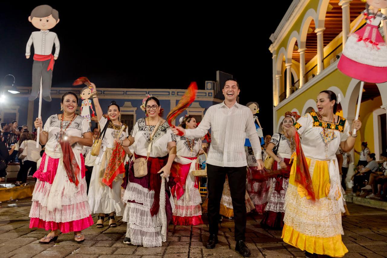 Celebracion De Octubre Mes De La Campechanidad Y La Caminata Campechana 2024