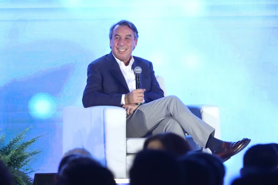 Emilio Azcarraga Jean Se Retira De Televisa En Medio De Investigacion En Estados Unidos Por Sobornos A La Fifa