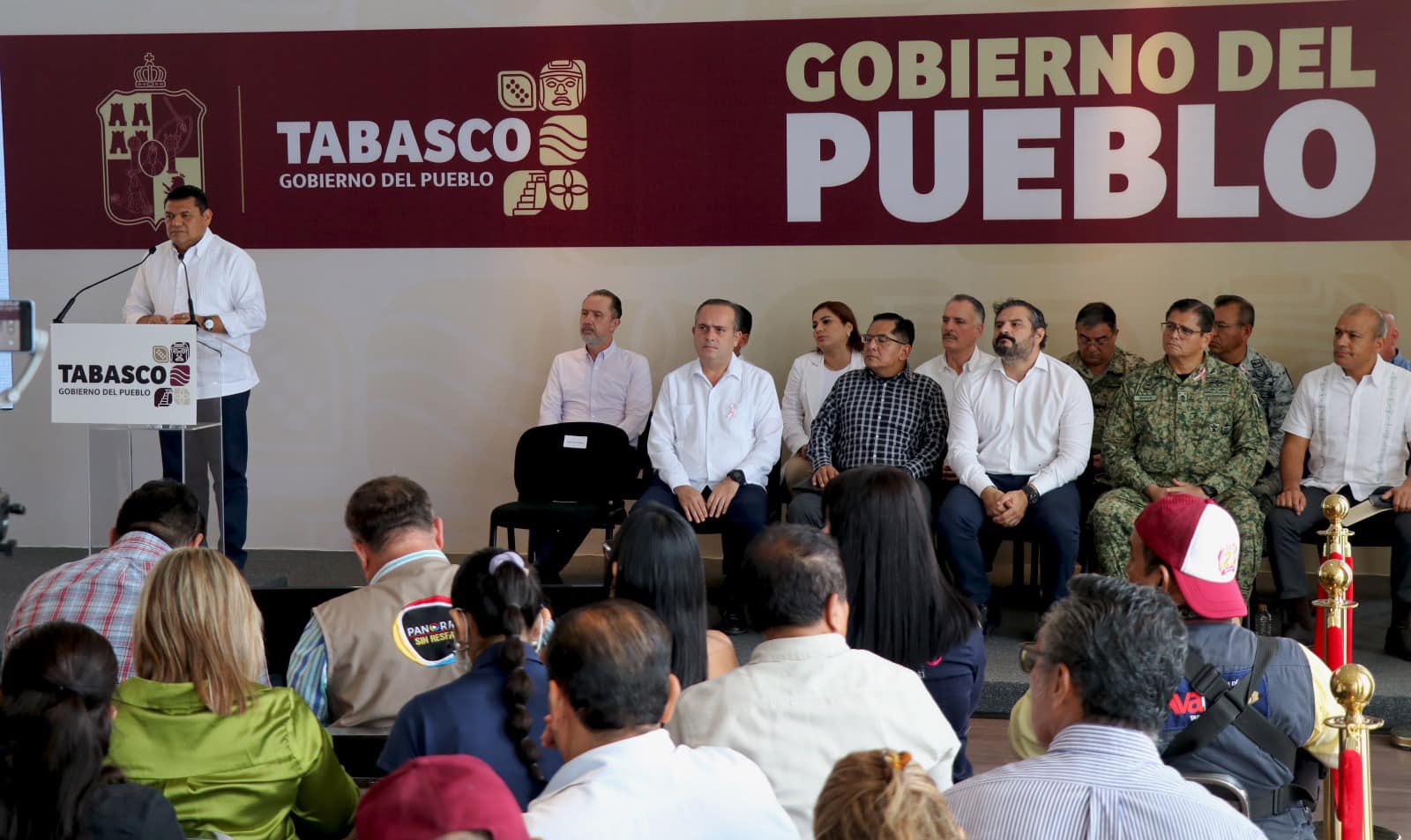 Gobernador Javier May y el presidente del TSJ, Carlos Efraín Reséndez Bocanegra unen esfuerzos