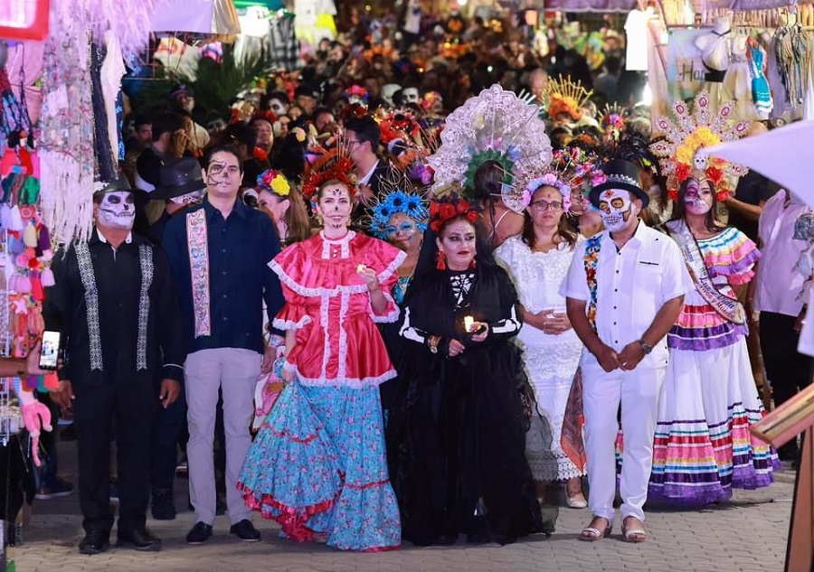 Luz Y Vida Entre Vivos Y Muertos Isla Mujeres Celebrara El Dia De Muertos Con Desfiles Altares Y Grandes Artistas