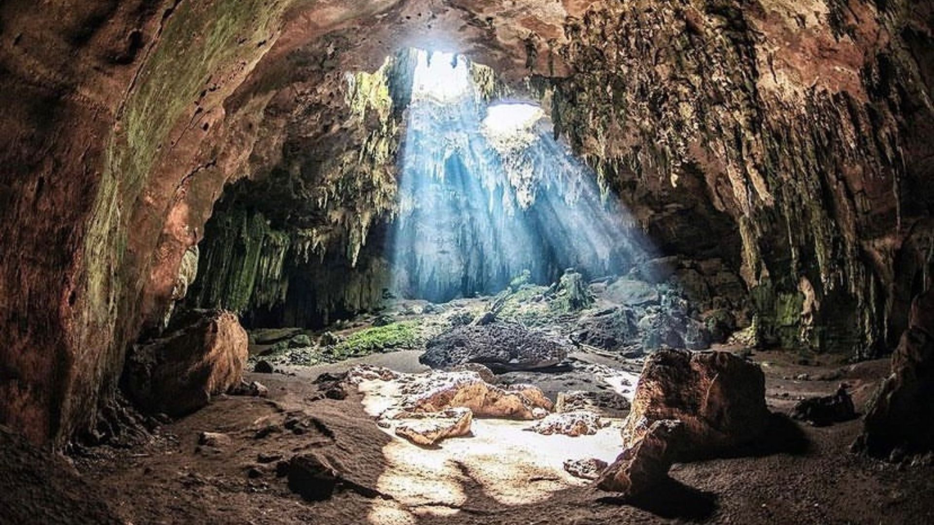Turistas Decepcionados Por Cierres Inesperados En Zonas Arqueologicas De Yucatan