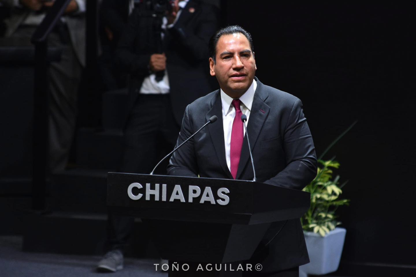 Eduardo Ramirez Aguilar Toma Posesion Como Gobernador De Chiapas