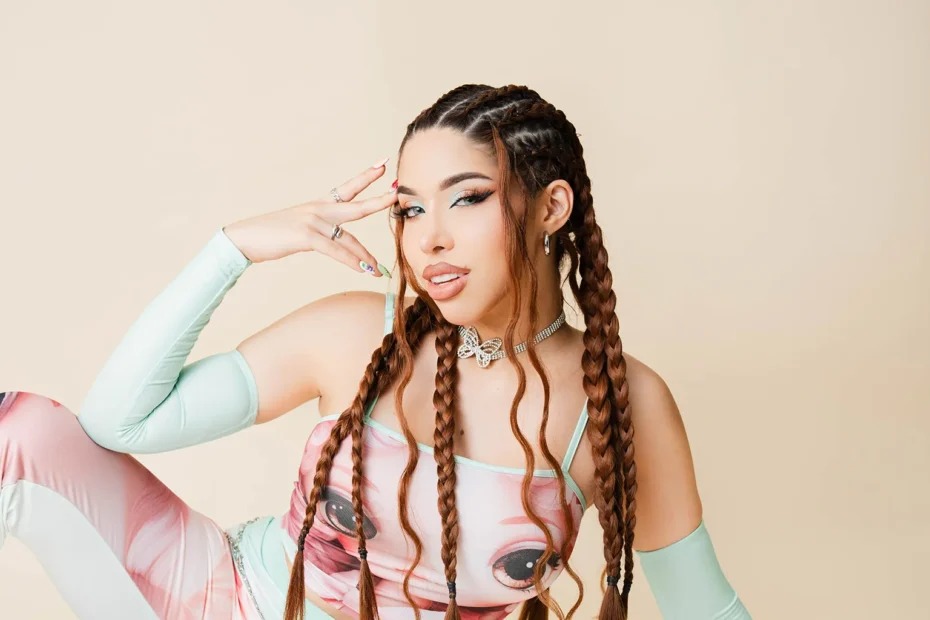 Yeri Mua Se Reinventa Con Onlyfans Exclusividad Musica Y Conexion Con Sus Fans