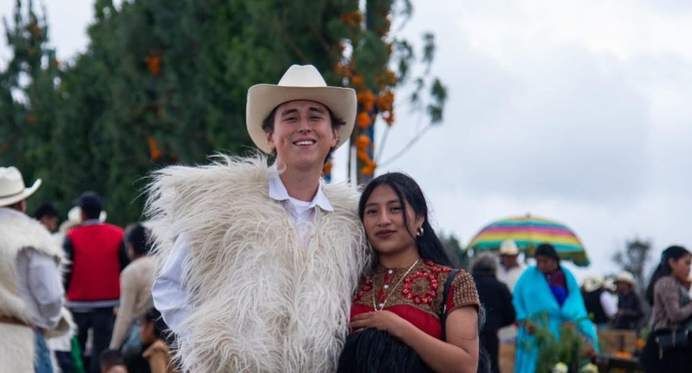 ¡Que dure el amor! Joven viaja de Coahuila a Chiapas para pedir la mano de su pareja