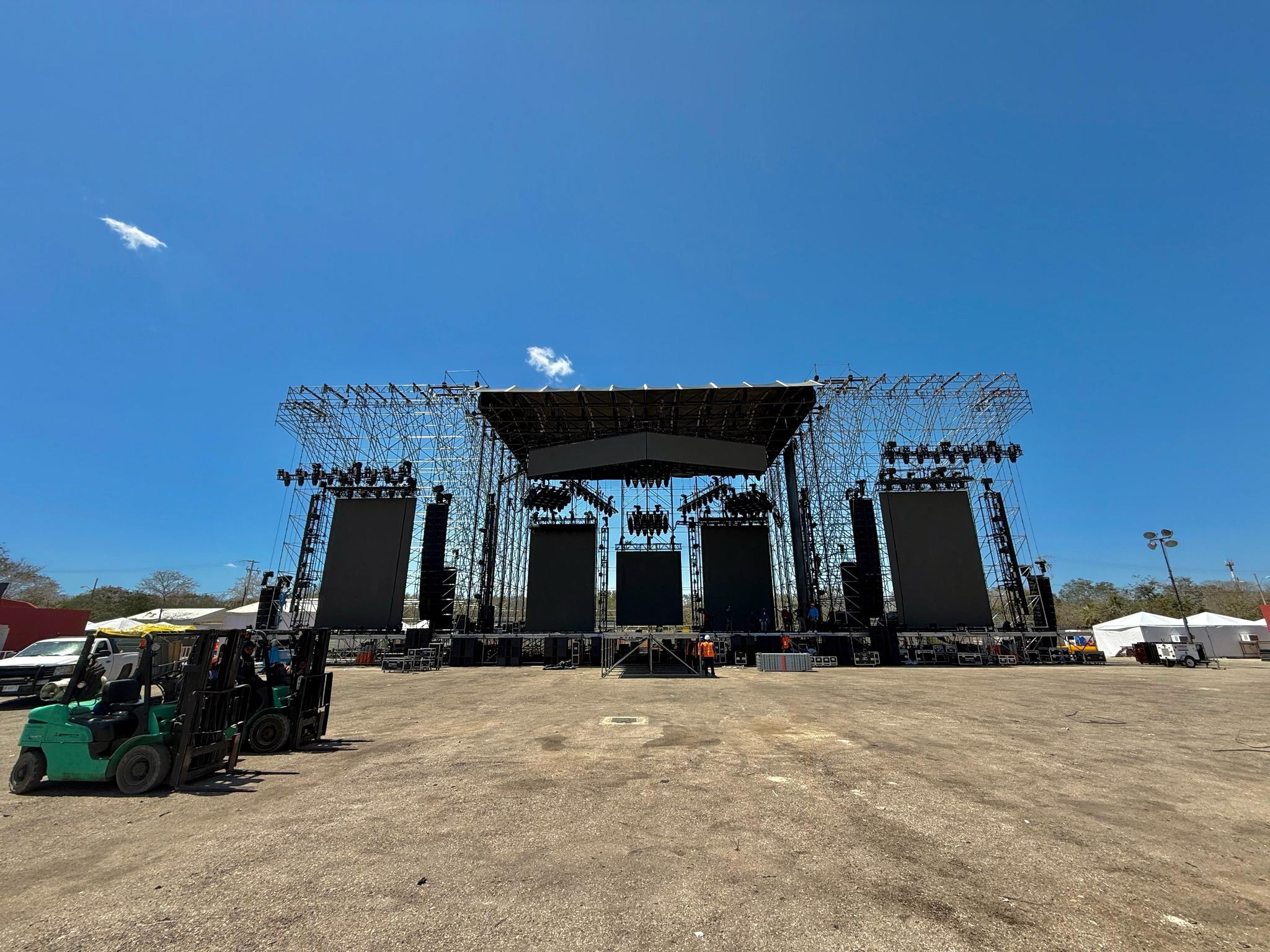 Locura por Don Omar en Yucatán: Fans arman fiesta antes del concierto