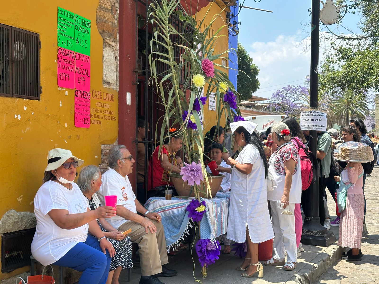 Oaxaca se llena de color y tradición en el día de la samaritana la revista del sureste mx Oaxaca 33