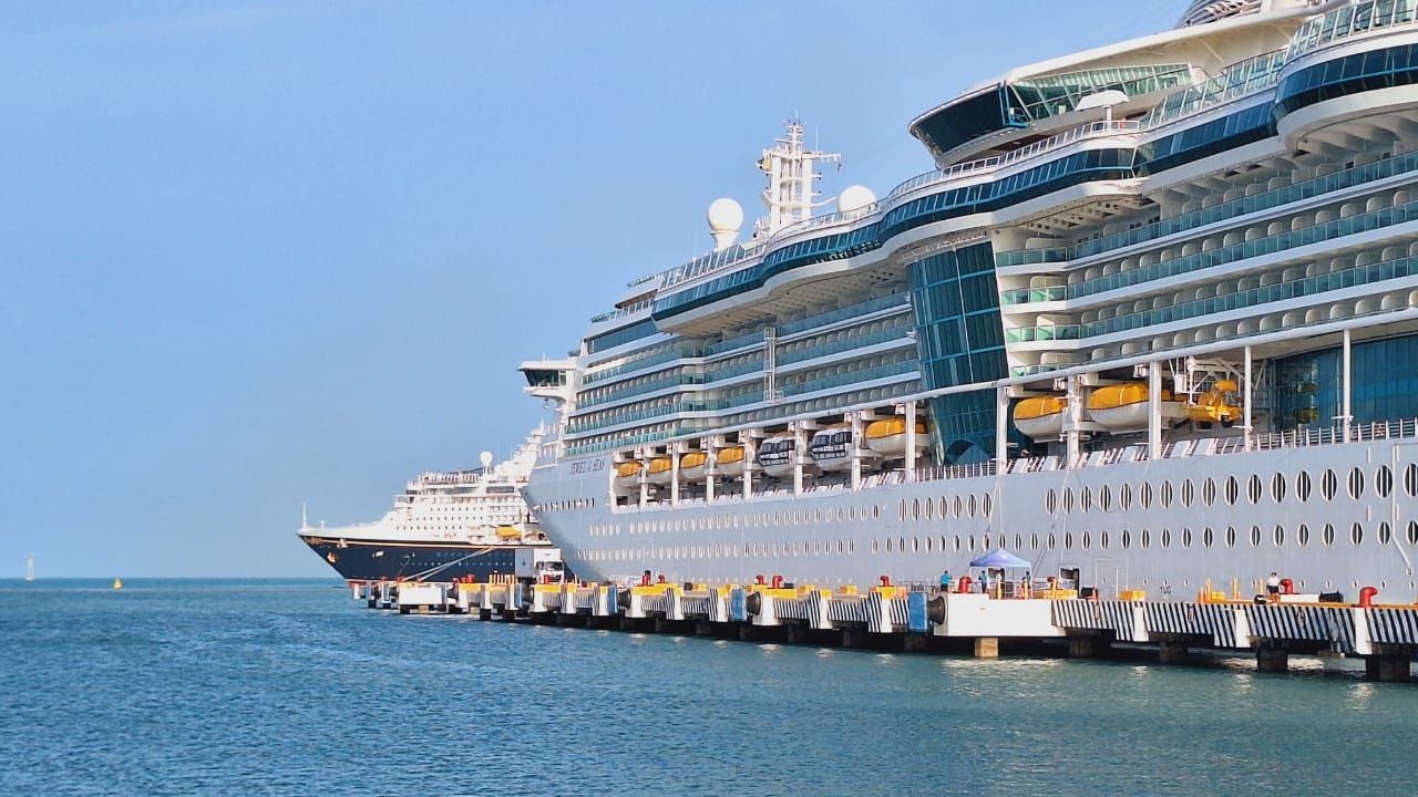 Yucatán estará presente en el Seatrade Cruise Global, a realizarse en Miami, Florida Como parte de las estrategias para aumentar la afluencia de visitantes vía marítima a Yucatán, el Gobierno del Renacimiento Maya, encabezado por el Gobernador Joaquín Díaz Mena, participará a través de la Secretaría de Fomento Turístico (SEFOTUR), en el Seatrade Cruise Global, el principal evento internacional de turismo de cruceros, con una interesante propuesta que presentará a las navieras para incrementar los arribos a Progreso. https://larevistadelsureste.com